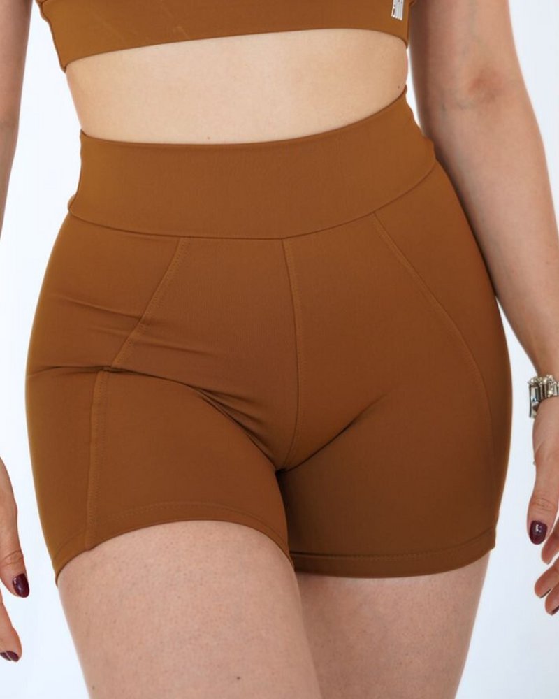 Short Bruna Caramelo