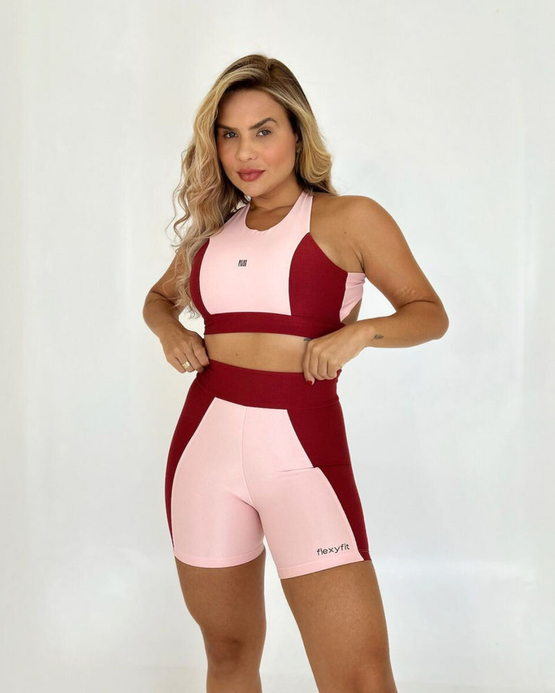 Conjunto Short Gabi Licor com Rosa Chá
